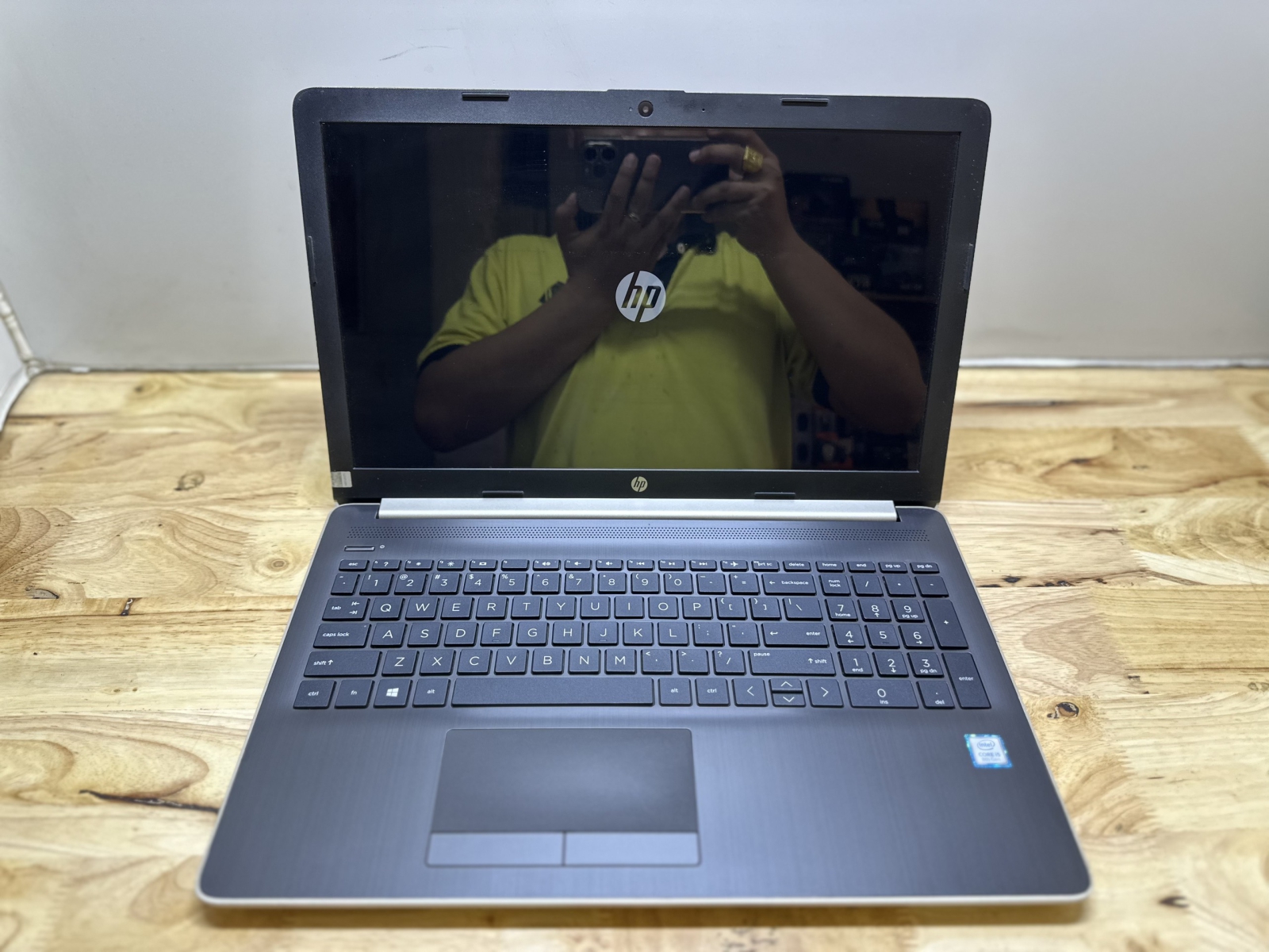 Laptop HP 15 da0058TU